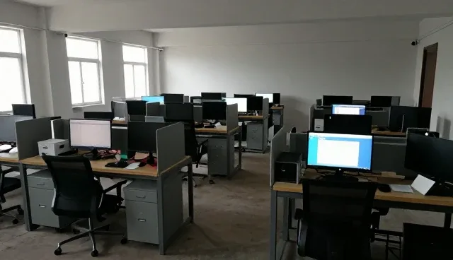 办公设备套装采购策略,如何应对性能与适用条件问题
